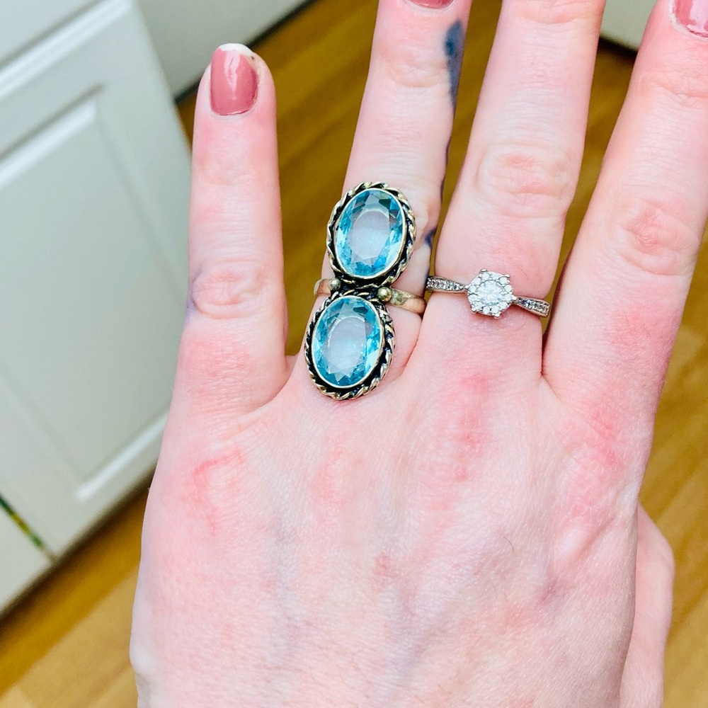 New ⭐️.925 Sterling Silver Aqua Stone Ring